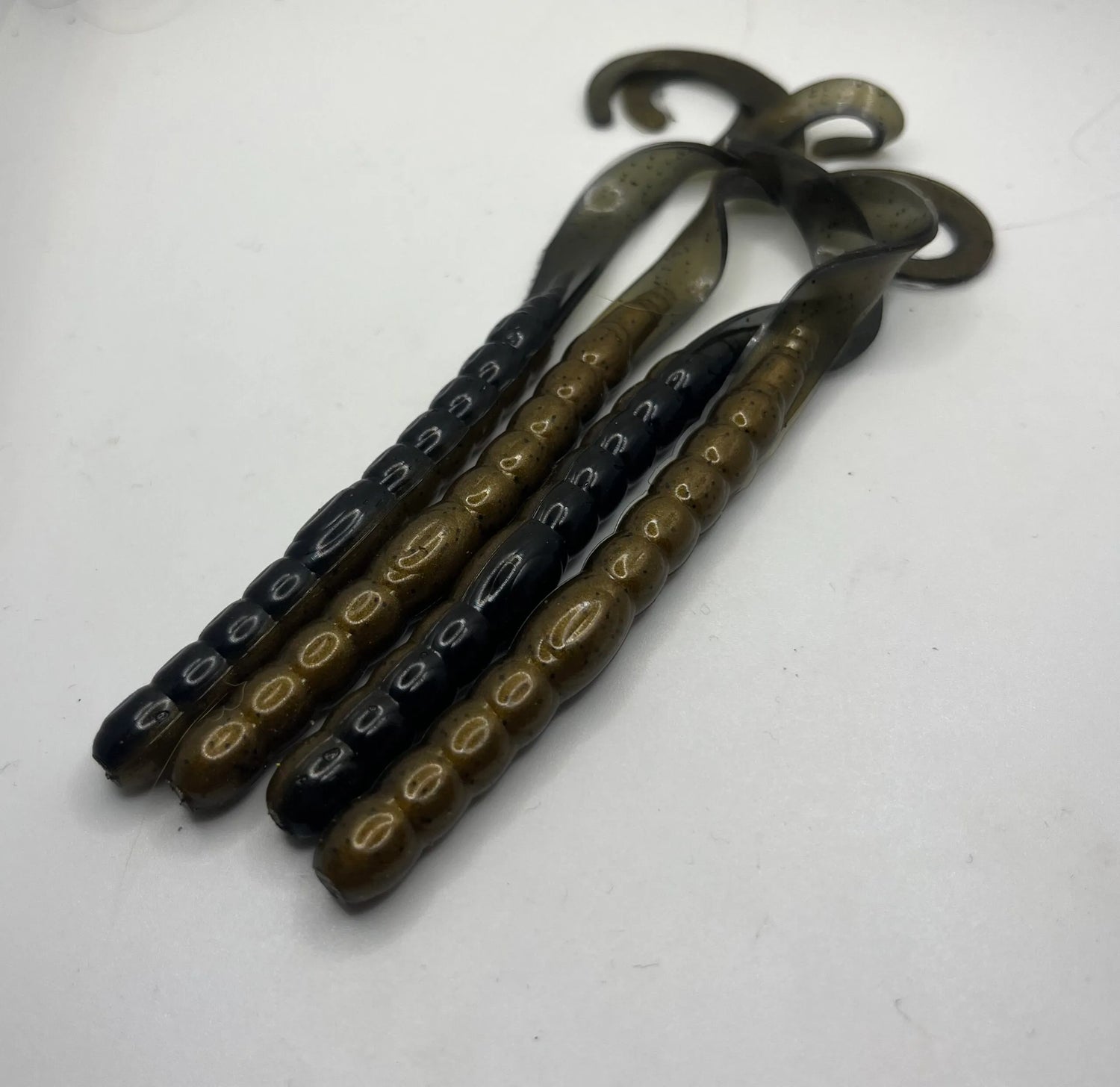 GoldenGlide 7.5inch Curly Tail