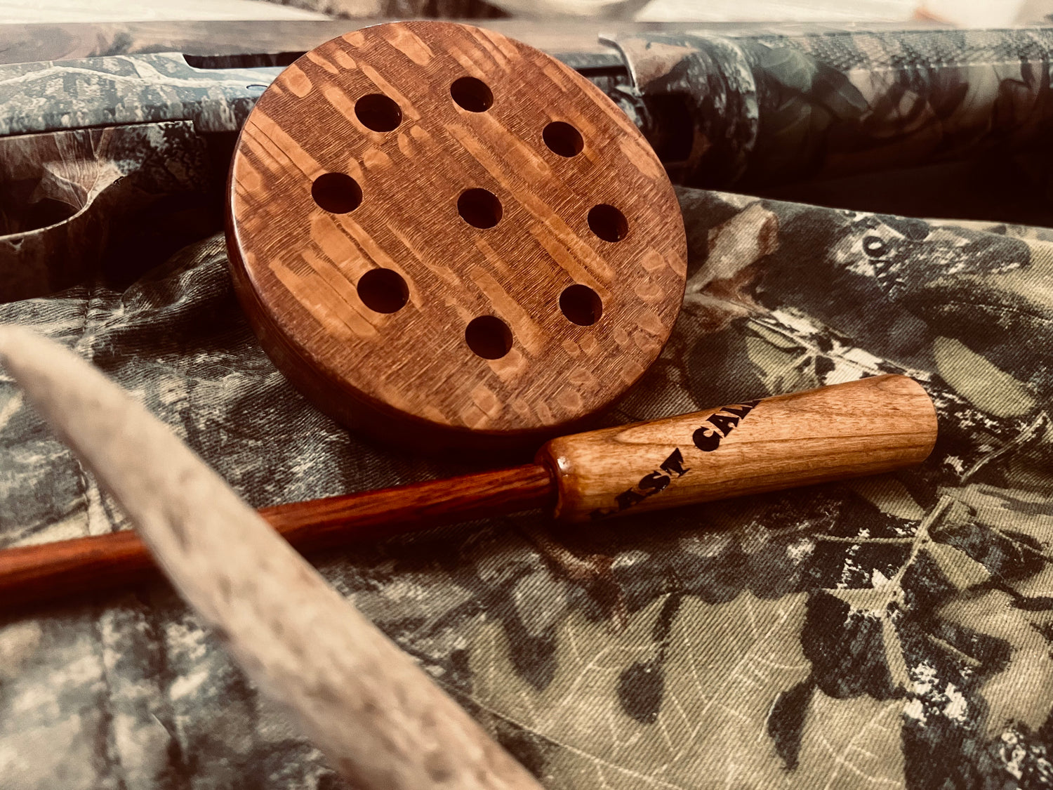 The Skaggs Glass Turkey Pot Call