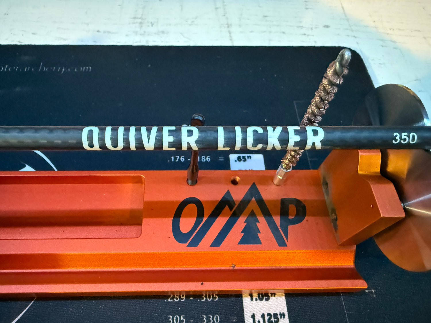 Quiver Licker Custom Arrow Set