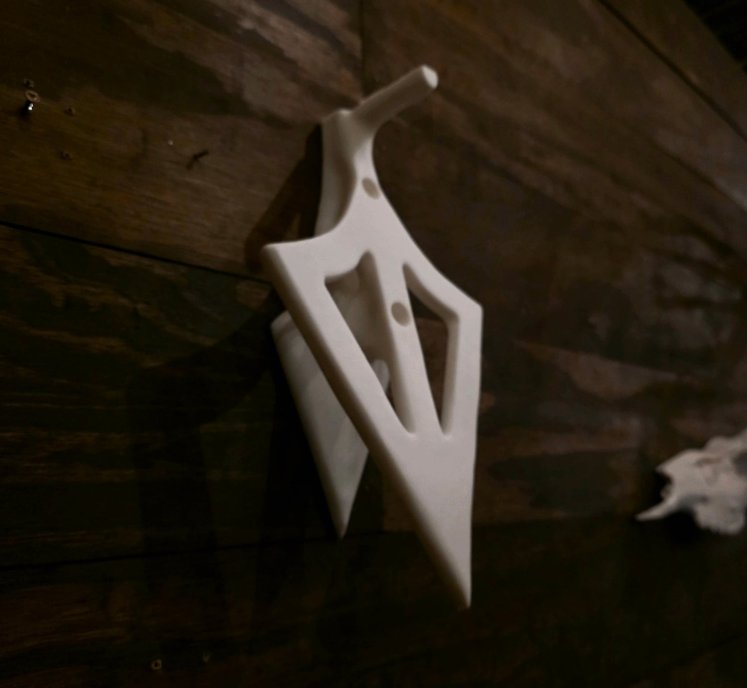 RHoldz Outdoorz Arrowhead Deer Skull Wall Mount