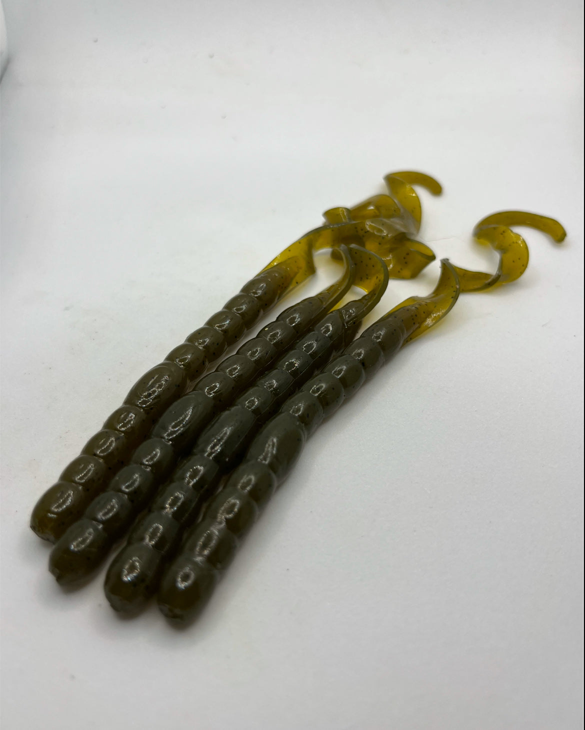 GoldenGlide 7.5inch Curly Tail