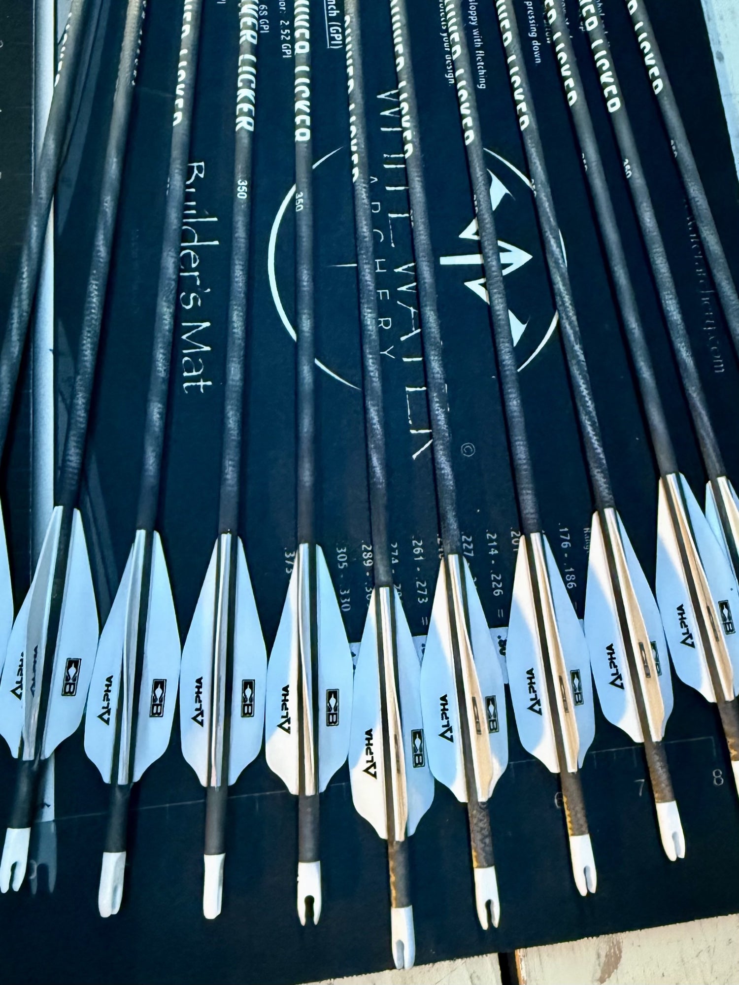 Quiver Licker Custom Arrow Set