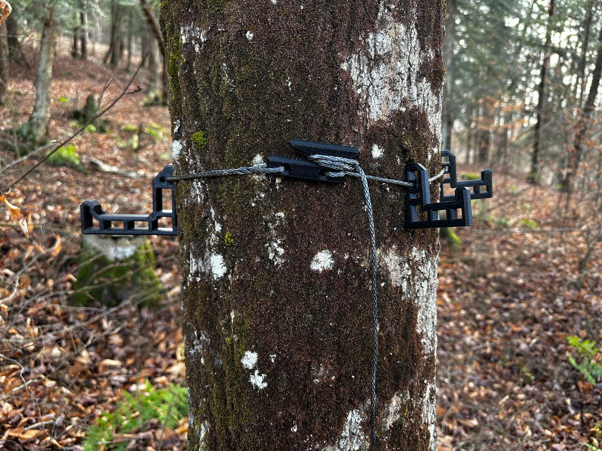 Wayward Wire | Pocket Bow Hanger